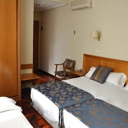 Hotel Crunia I 4*