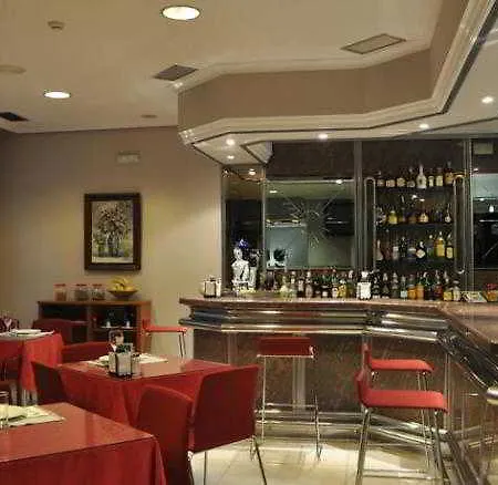 Crunia I Hotel