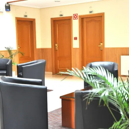 Crunia I Hotel 4*